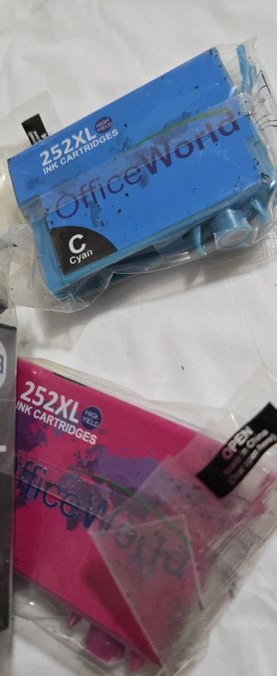 252XL Ink Cartridge compatible with Epson Magenta Blue Cyan Yellow Black New - Image 3 of 4