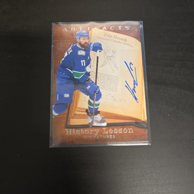 Filip Hronek Vancouver Canucks 25/26 Geschichtsunterricht Unterschriften Artefakte Karte