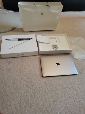 i5/16GB/512GB ＋α　MacBook Pro 13 A1708 MacBook Pro (13-inch, 2017, Two Thunderbolt 3 ports