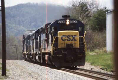 Duplicate Train Slide CSX #5820  #28