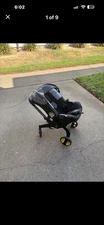 DOONA  ALL IN ONE STROLLER + LATCH SEAT. Stroller And Base.