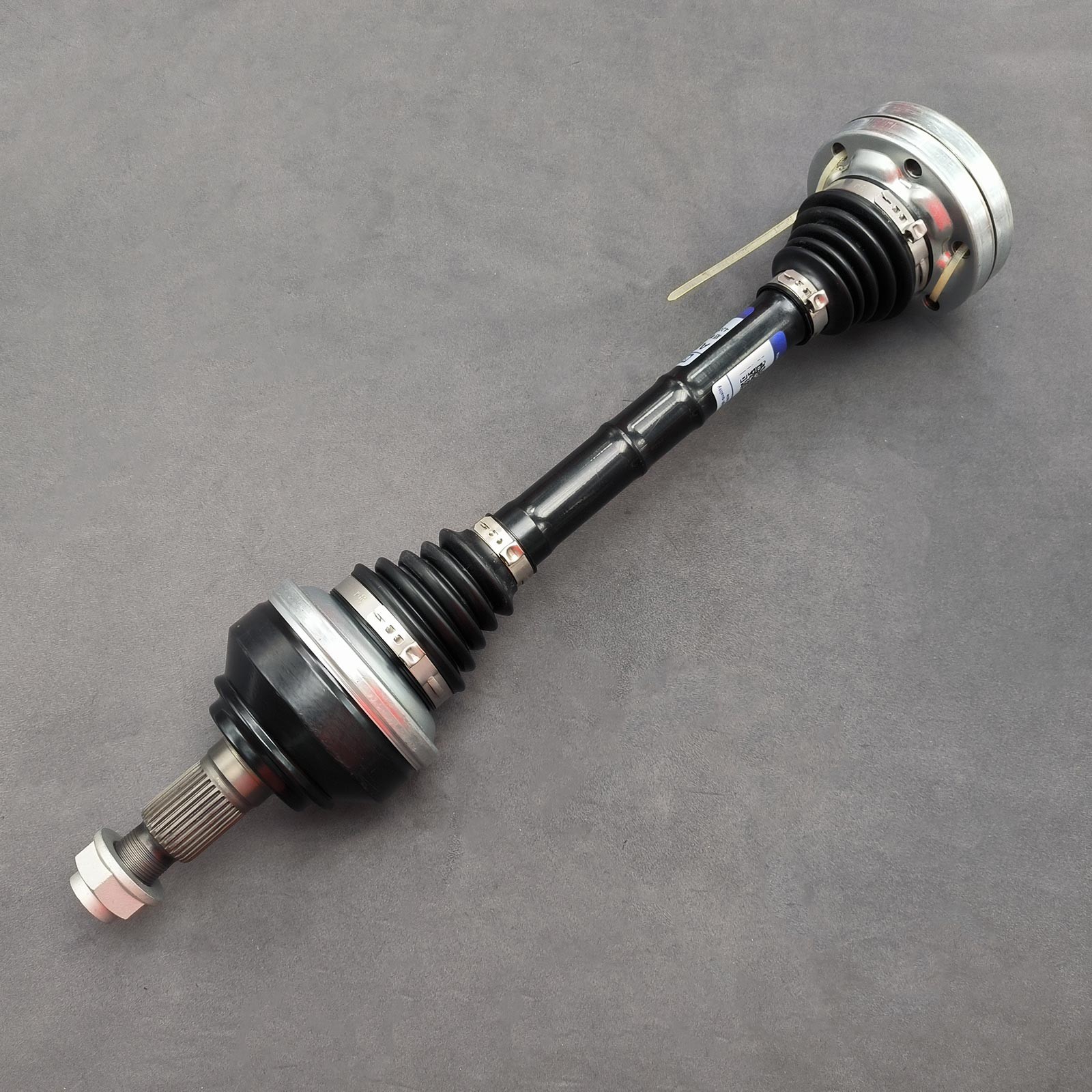 Audi R8 2014-2015 Rear Right Axle shaft P/N 420501204B