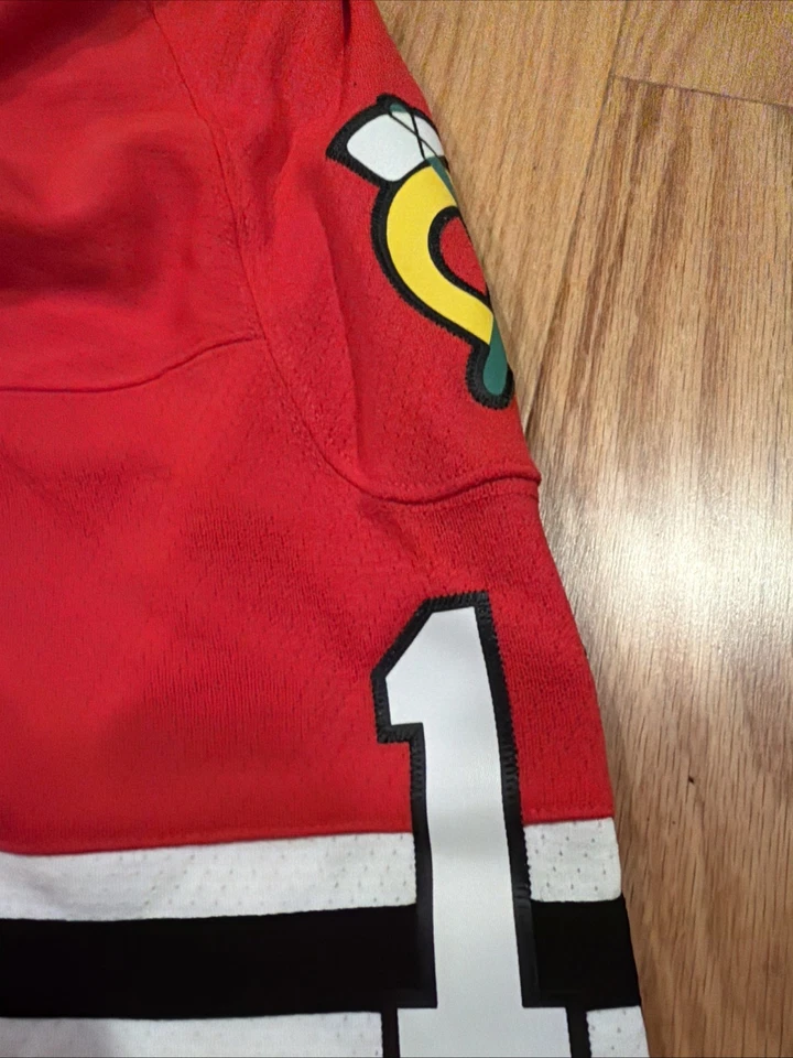Mitchell Ness NHL Bobby Hull 芝加哥黑鹰队蓝色强力球员球衣 S — 第 4/4 张图片