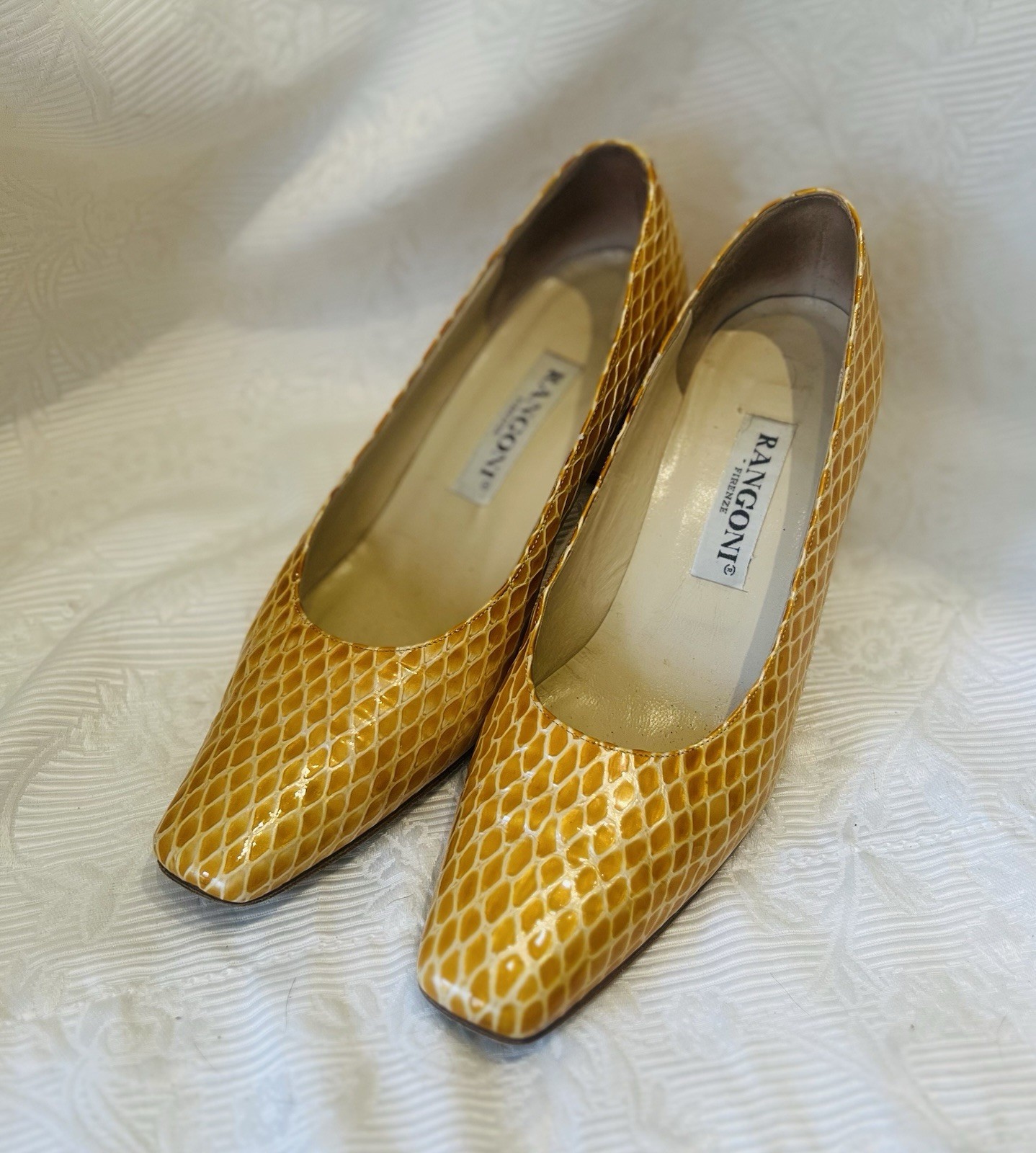 Ranzoni Firenzi Pumps Python Print Yellow Gold Le… - image 2