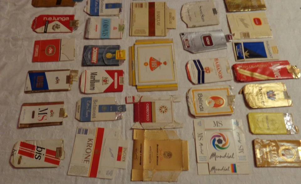 LOTTO 1 COLLEZIONE PACCHETTI DI SIGARETTE VUOTI - Immagine 3 di 4