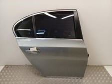 Porte arrière et accessoires BMW 530