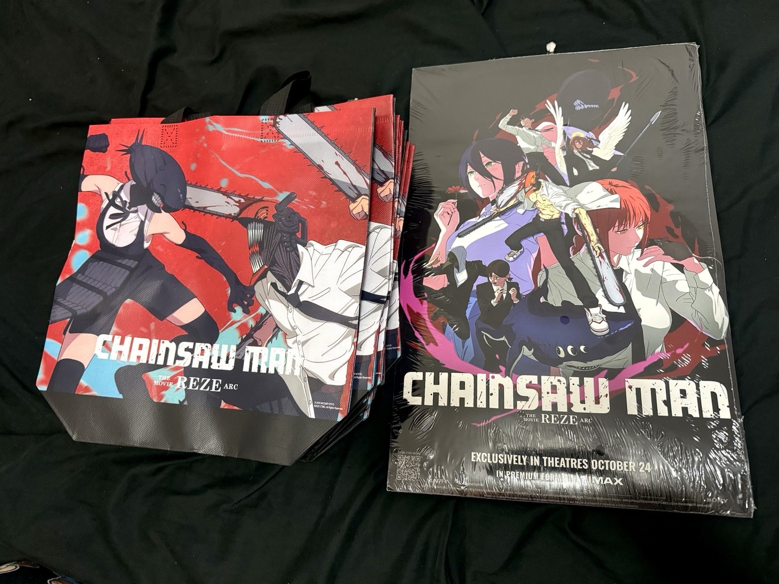 EXCLUSIVE CHAINSAW MAN MOVIE REZE ARC MERCHANDISE  THEATER TOTE AND POSTER! MINT