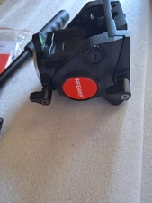 Neewer fluid drag tripod head with 1/4 to 3/8 inch screw mount redNew condition