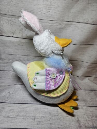 "Felpa de pato blanca de tela Joann de colección con orejas de conejo y atuendo 18"" - felpa de Pascua" - Imagen 3 de 12