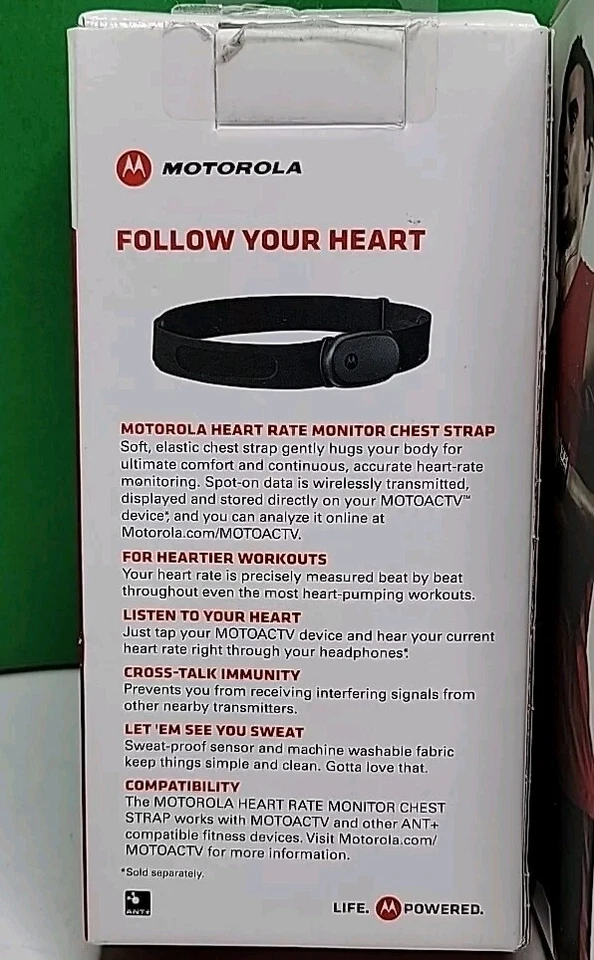 Motorola Motoactv Black/Red 8GB GPS Sports Watch & MP3 Player With Chest Strap. - Image 4 of 4