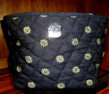 Tavi Quilted Blue Floral Cosmetic Bag Zip Closure-H 7" W 7.5" D 5" w/Pocket 999