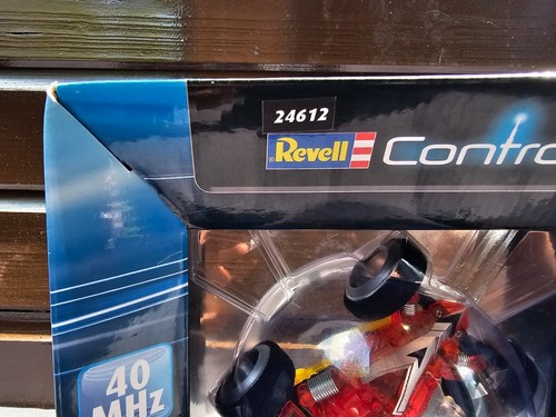 Revell Control 24612 Stunt Car Two Side RC Buggy 40MHz 2014 Rare Brand New Boxed - Picture 2 of 21