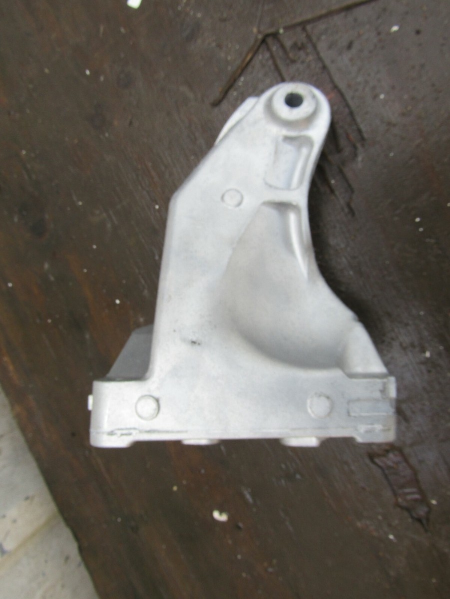 MERCEDES GLC W253 C W205 S W222 ENGINE MOUNT BRACKET A6512235504 