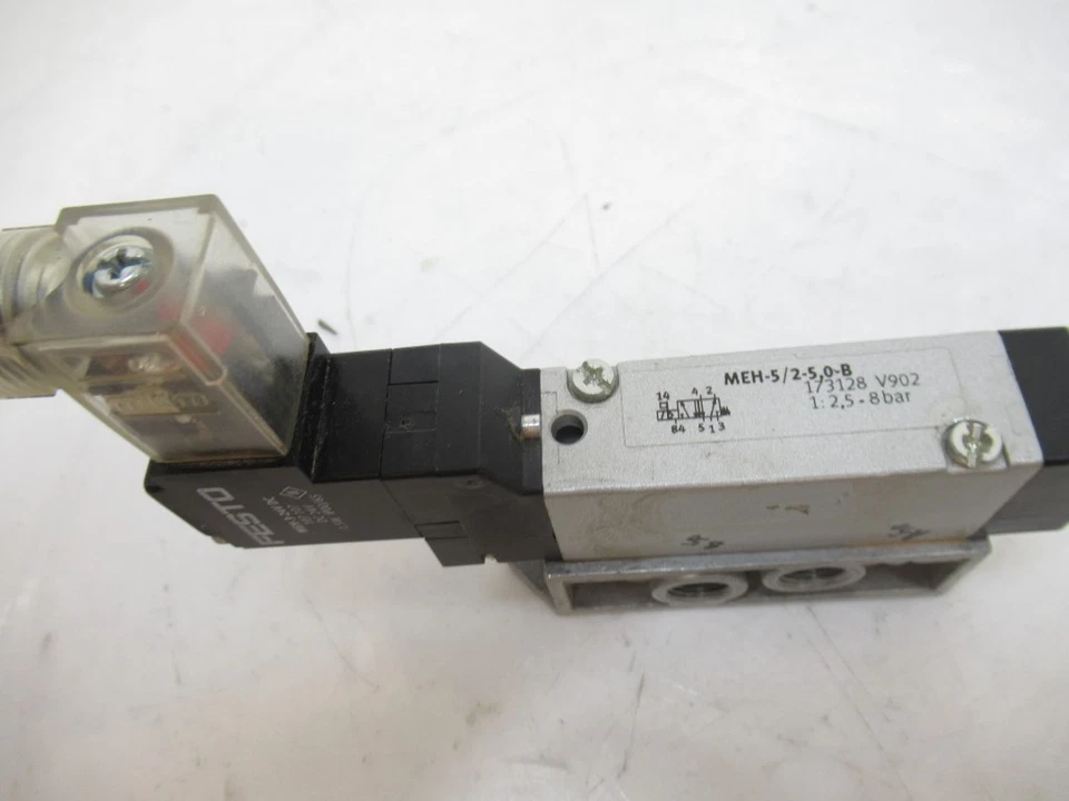 Electroválvula MEH-5250B FESTO ip65 173128 serie meh 5/2 válvula monoestable Foto 2 de 4