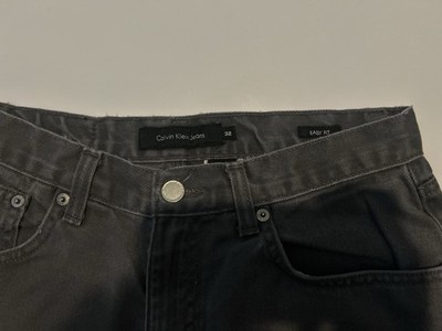 Calvin Klein Jeans Men's Relaxed Fit Jeans in Black