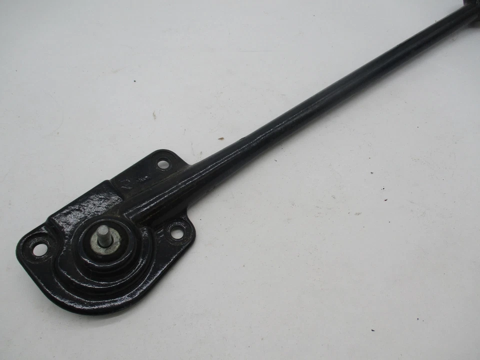 Soporte de montaje de escape Harley Davidson VROD V Rod Night Rod 1250 66777-07a Foto 4 de 4