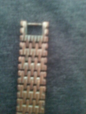 Montre à Quartz Femme Dorée Bracelet Métal LDADPR - Modèle Occasion Classe