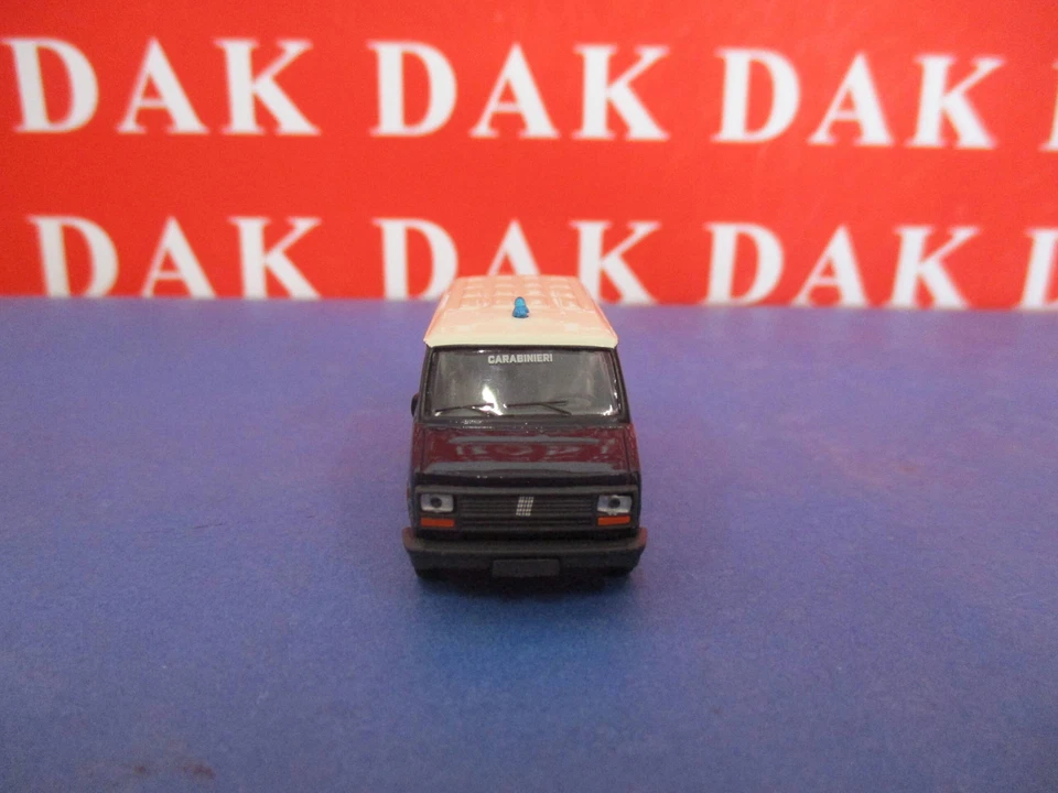 1/87 Modellino Furgone Carabinieri Fiat Ducato Bus Tetto Bianco by Brekina - Immagine 3 di 4
