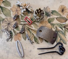 Vintage Lot Of HAIR ACCESSORIES Butterflies Bakelite SARAH COVENTRY faux pearls