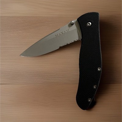 Maxam Folding Pocketknife Black Textured Handle Stainless Steel Combo Edge