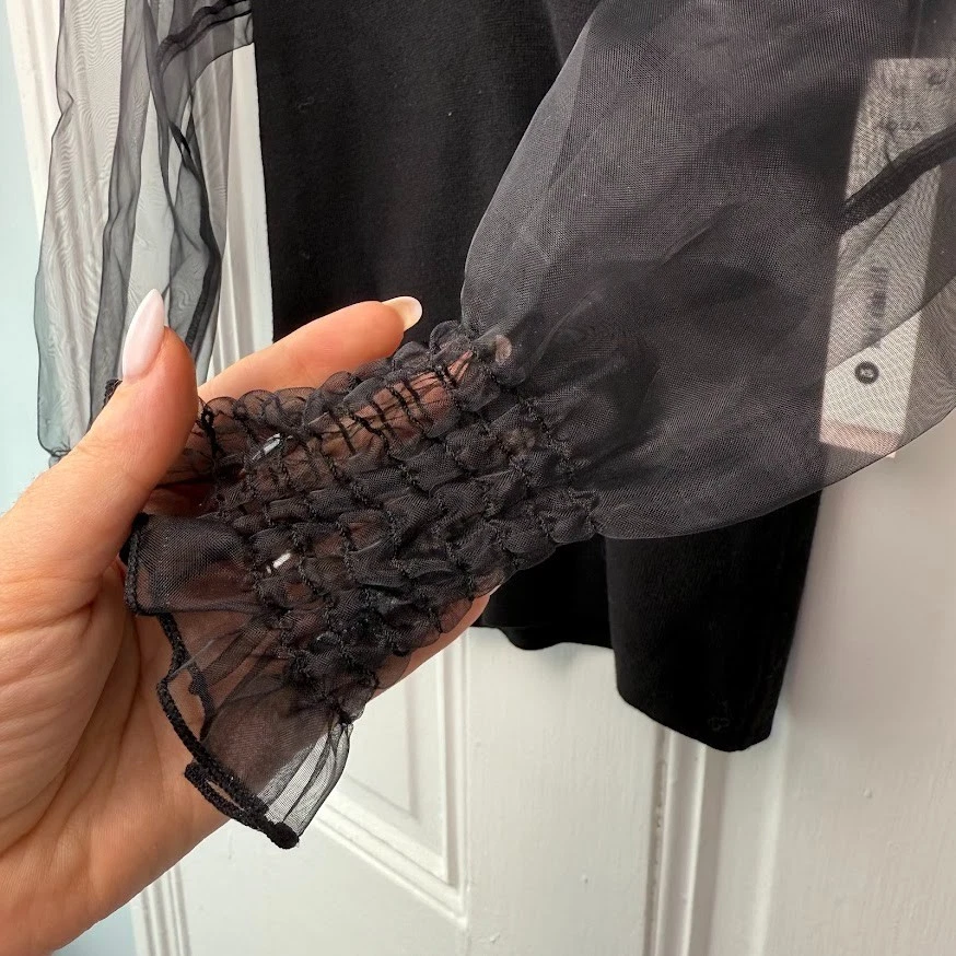 Aqua Blouse Womens XS Black Knitted Pullover Chiffon Balloon Sleeve V Neck NWT - Image 2 of 4