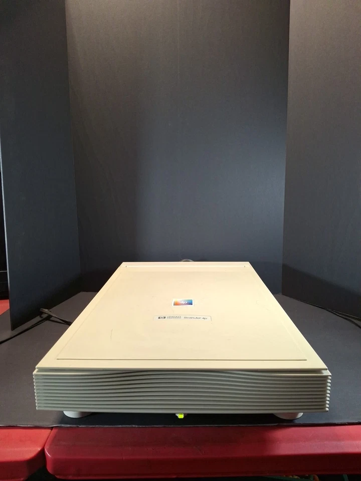 Vintage HP ScanJet 4P Flatbed Scanner C1130A NO SOFTWARE - Cables Included - Image 3 of 4