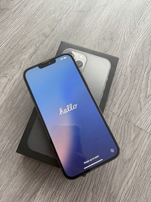 Apple iPhone 13 Pro Max 128GB Graphite Unlocked Smartphone