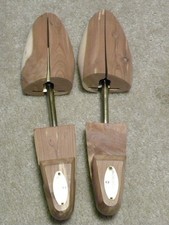 Nordstrom Shoe Trees Men's M Cedar Wood USA Wooden Grain Split Toe Stretcher