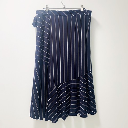 New With Tags Sussan Navy Stripe Wrap Skirt Size XL - Picture 2 of 4