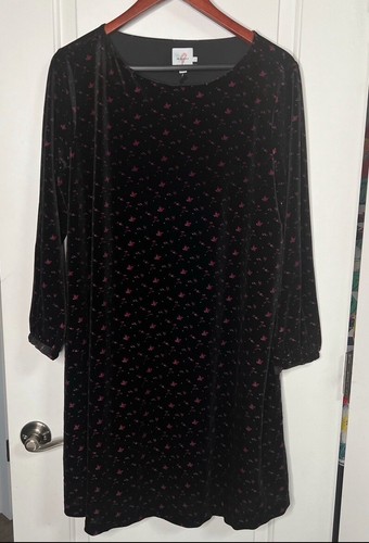 Nines HATCH Maternity Dress L Women Velvet Dark Fall Winter Black Floral Whimsy