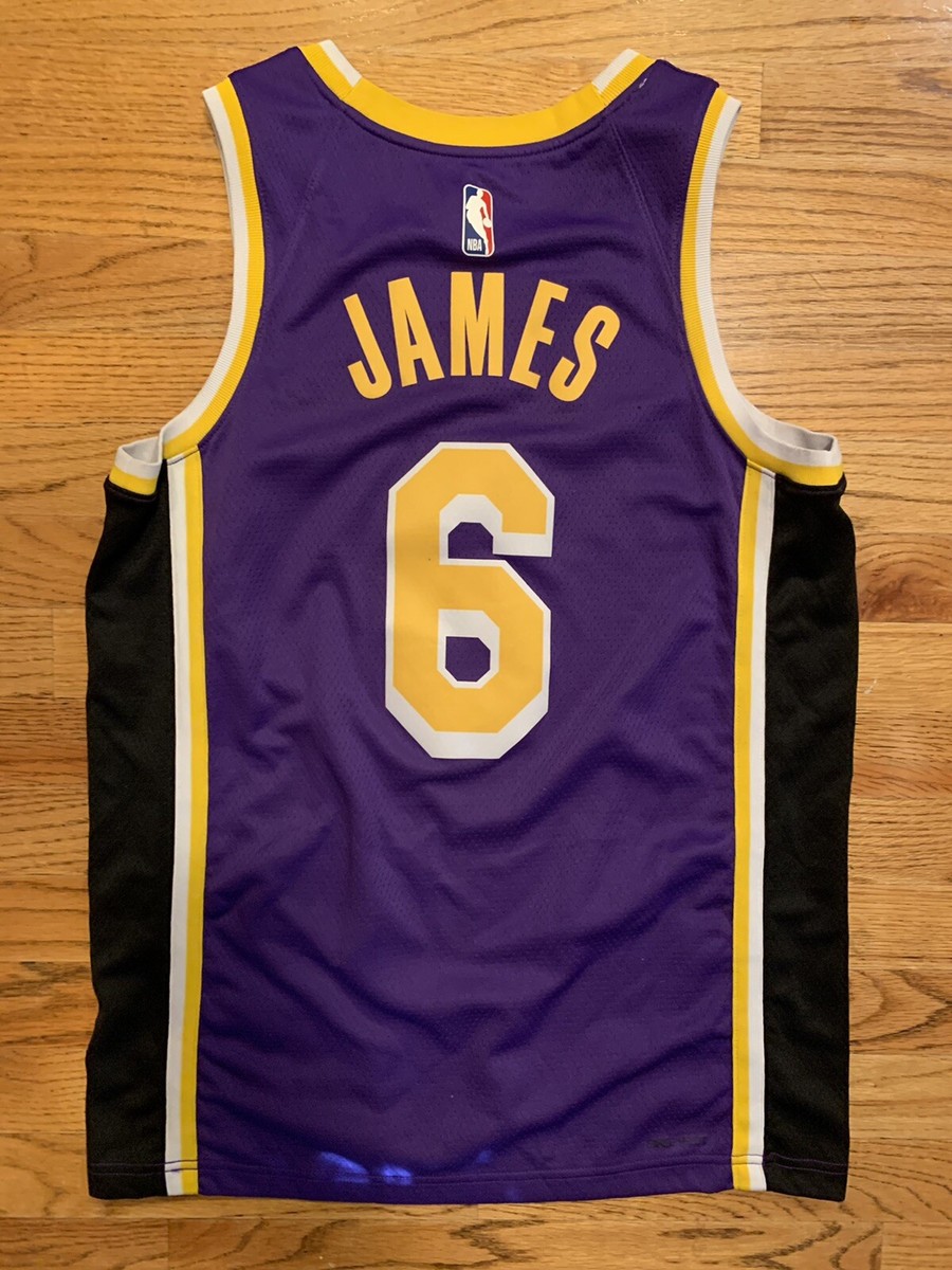 Nike Los Angeles Lakers LeBron James Swingman Jersey Statement