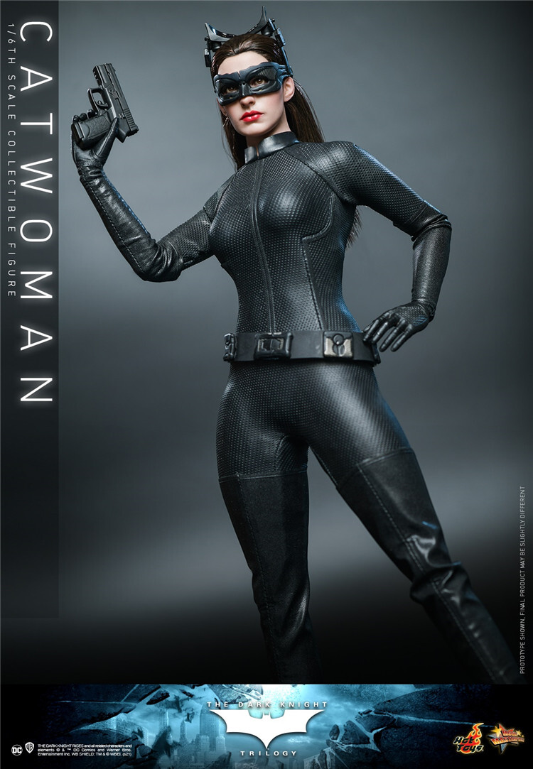 ホットトイズ　キャットウーマン2.0 HOTTOYS 『ダークナイト・トリロジー』キャットウーマン レビュー