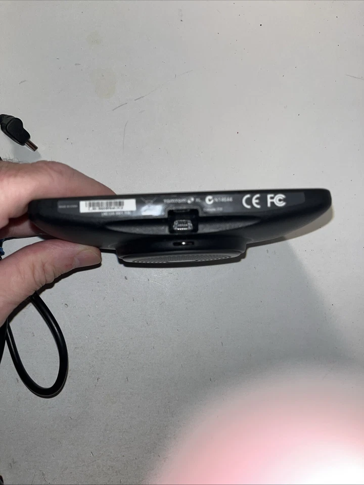 Tomtom XL N14644 GPS + Car Charger Bundle - Image 2 of 4