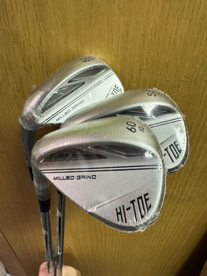 Left Handed TaylorMade Hi Toe 3  52*, 56* & 60* Wedge Set- Satin Chrome - Image 2 of 4