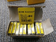 New Lot of 50 fuses - New Eaton Bussmann MDL-1R MDL-1-R 10x5packs 50 fuses
