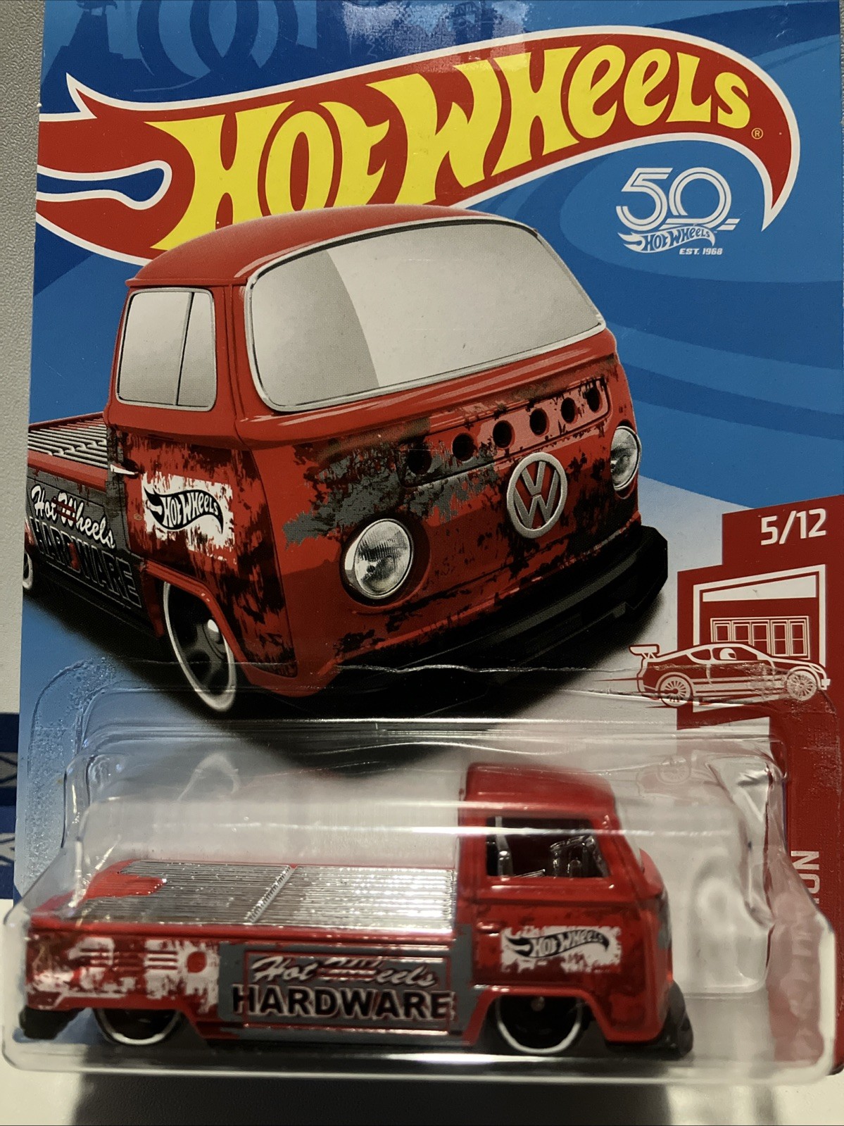 2018 Hot Wheels Volkswagen T2 Pickup Target Red Edition 5/12 VW Great Card VHTF