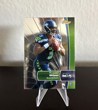 2012 Topps Finest Russell Wilson Rookie Card #140. rookie card picture