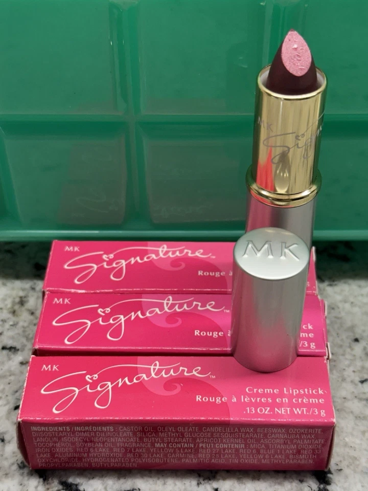 Nuevo en caja lápiz labial crema Mary Kay Signature STRIKE A POSE ROSE #2710 NUEVO RARO Foto 2 de 4