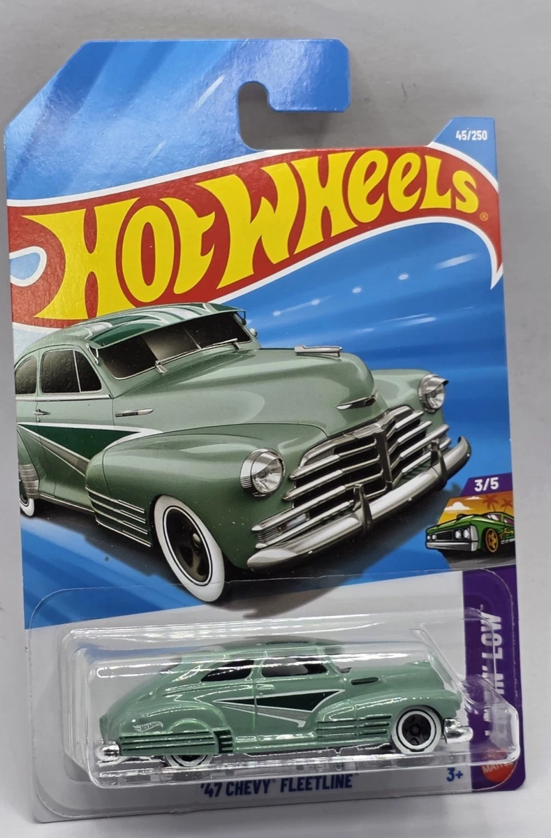 Hot Wheels 2026 Sea Foam Green '47 Chevy Fleetline 45/250 Layin