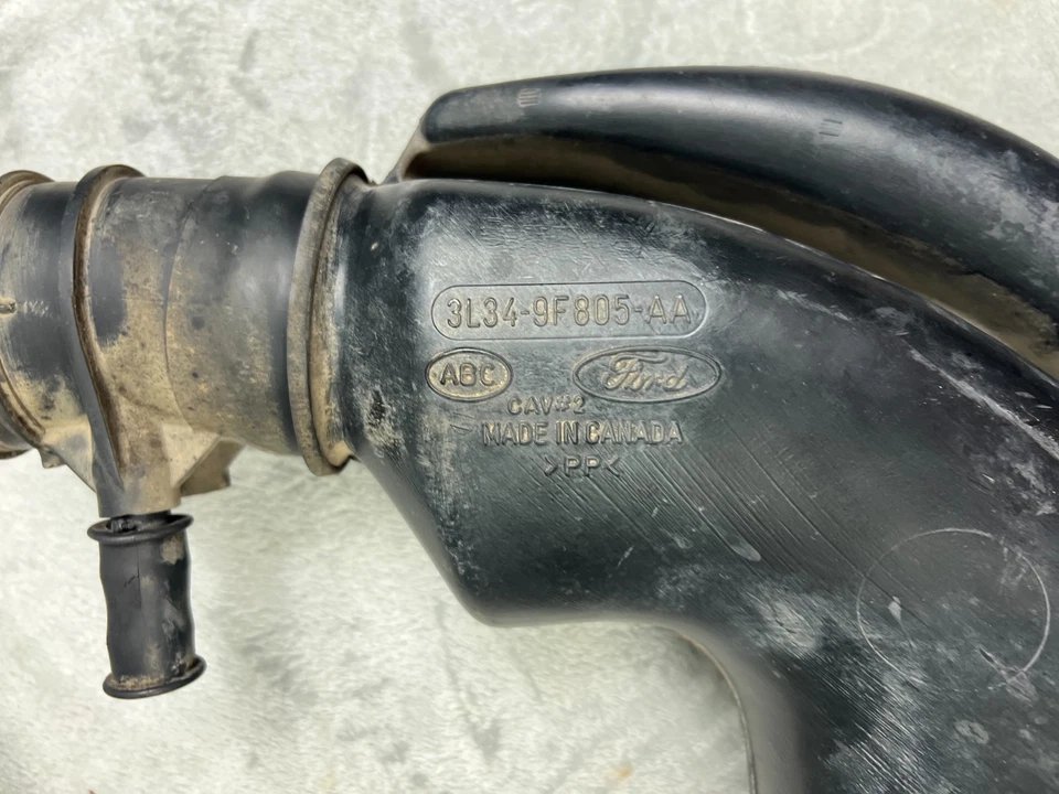 Ford Expedition 2003 tubo resonador admisión aire limpio 4,6 L 5,4 L F75U-9B647-AA Foto 3 de 4