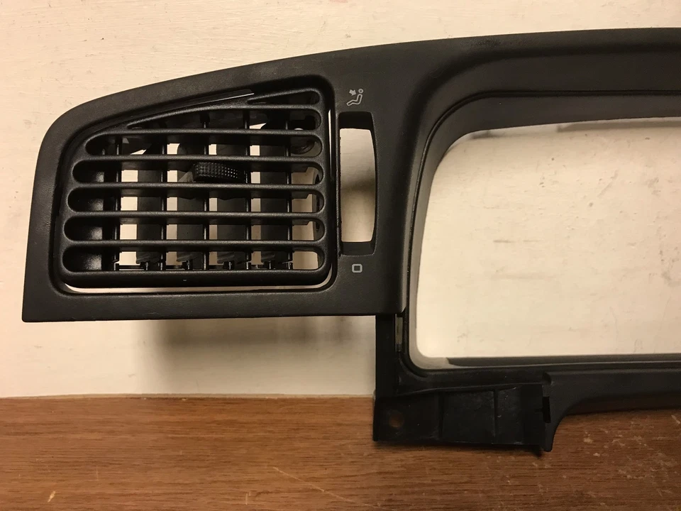 Volkswagen Passat 1997 tablero bisel cuadro de instrumentos bisel OEM #6511 Foto 2 de 4