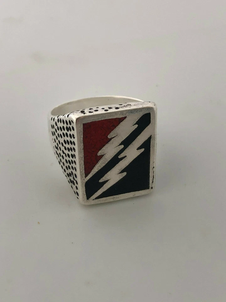 Anillo vintage de coral suroeste para hombre con incrustación de plata blanco bronce talla 6 Foto 2 de 4