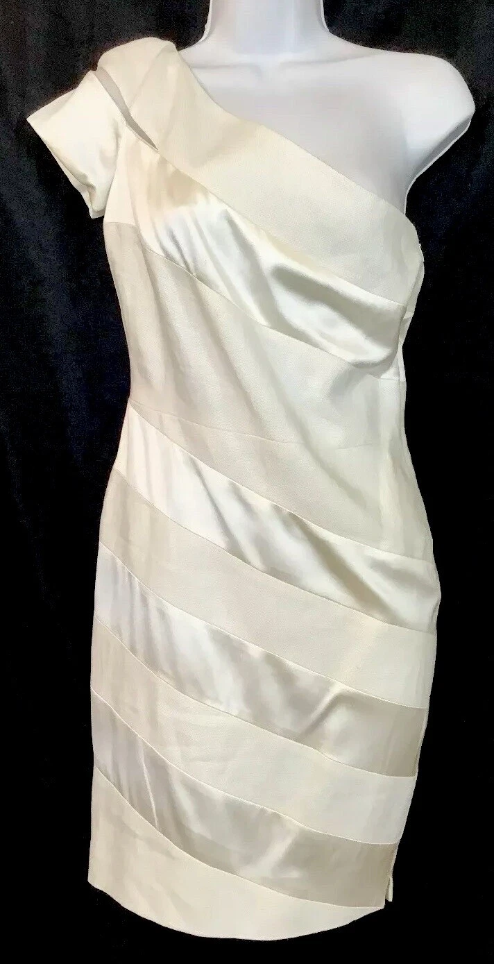 Abito Valentino bianco seta e lino monospalla cintura larga taglia 4