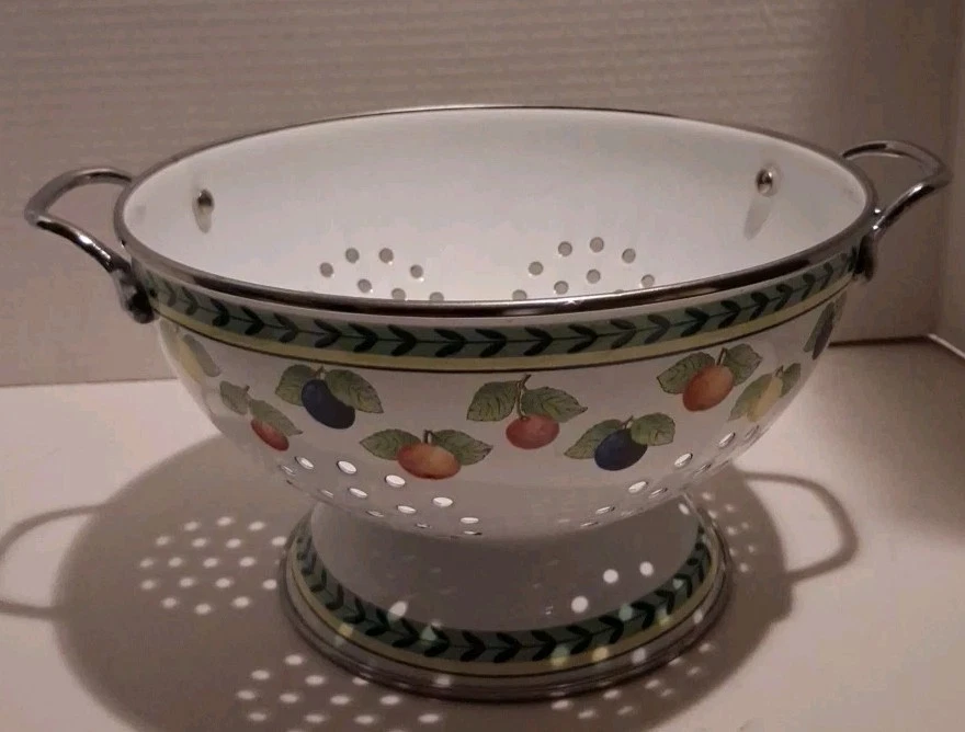 VILLEROY & BOCH Enamel Coated Metal Colander -NWOB
Opens in a new window or tab