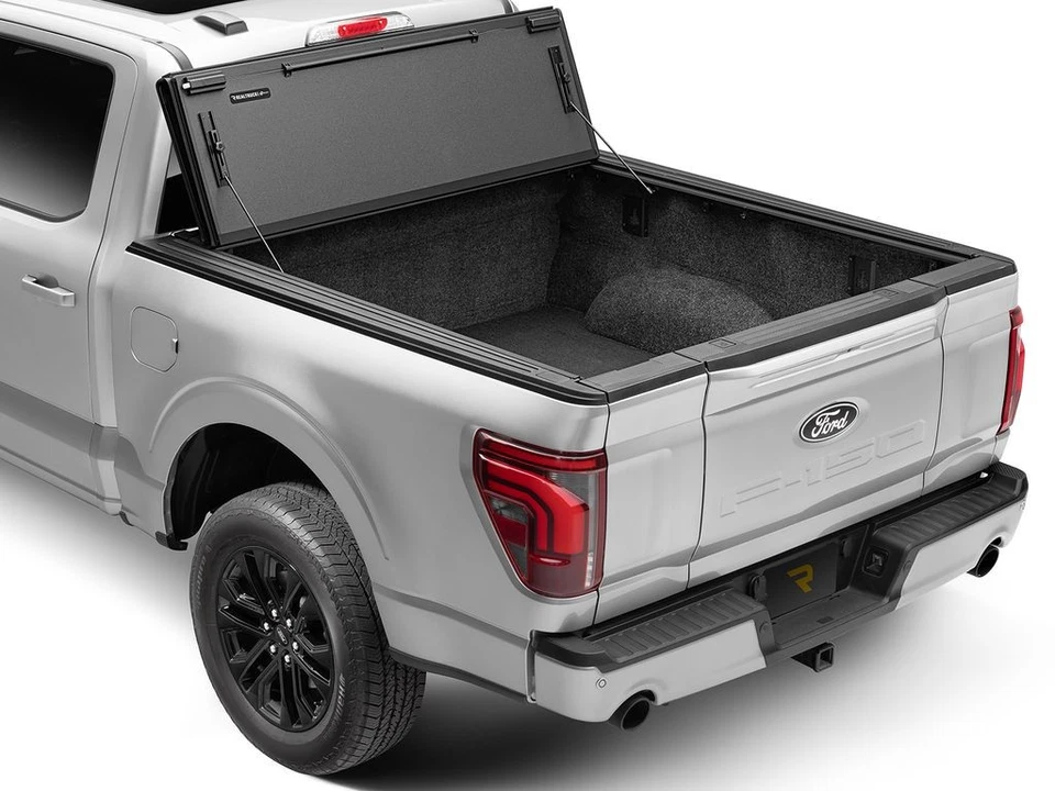 RealTruck BAKFlip MX4 (GEN 3) Folding Tonneau Fits 17-24 Titan,16-24 XD 6'7" Bed - Imagem 4 de 4