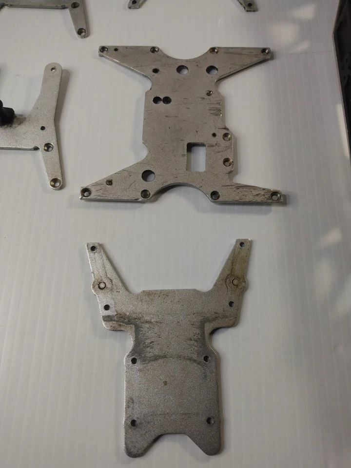 Team Losi LST2 Chassis Parts, Nitro Rc Replacement Parts Rc Stuff, Color Silver - Image 3 of 4