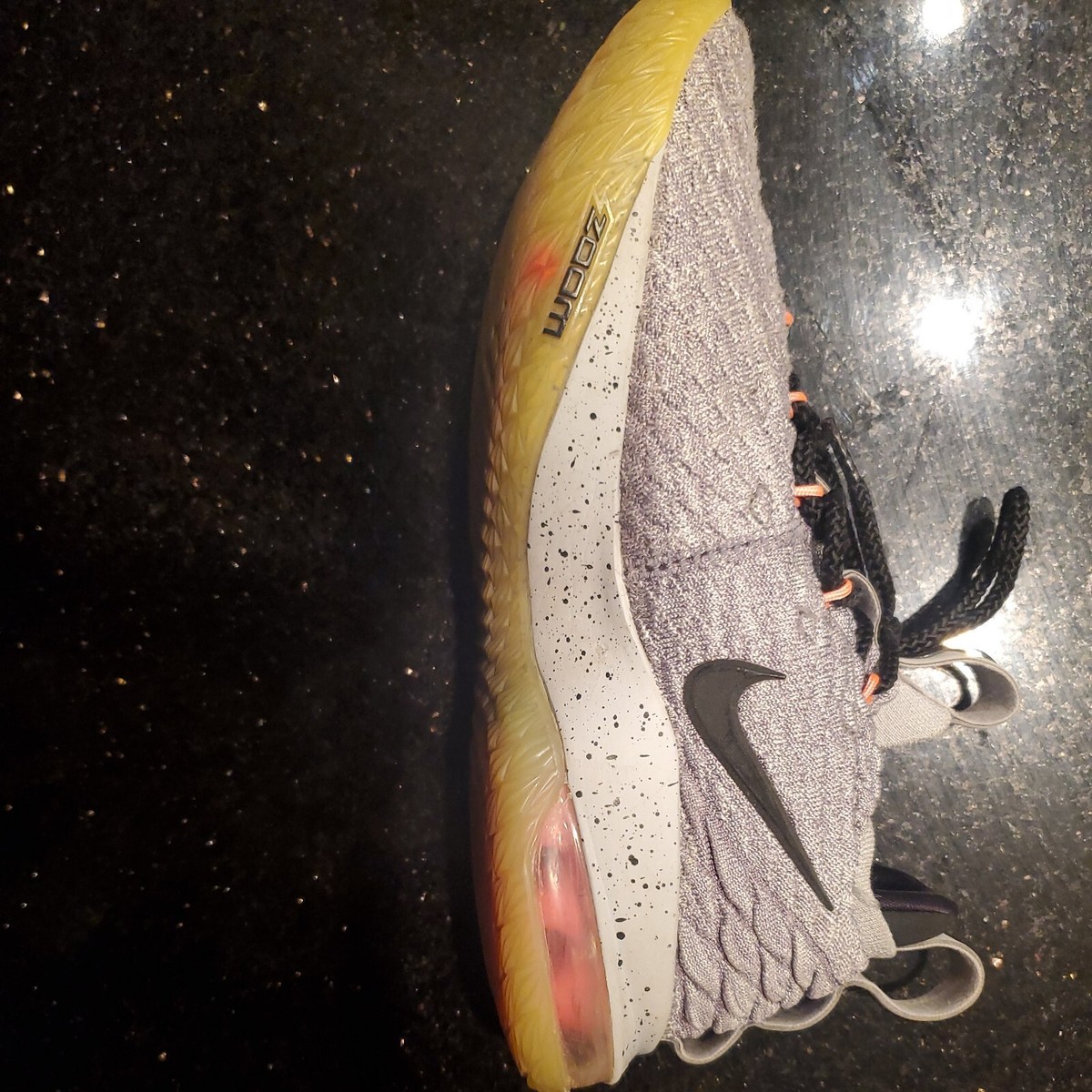 Men’s Nike 2018 Lebron 15 low ‘Melon’ size 11 Size 8 - Nike LeBron 15 Low Melon 2018 | eBay main image 3