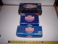 Lot Jeff Gordon Stock Car Bank, Platinum Series Transporter, nice lot D