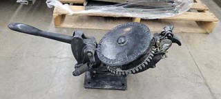 Roovers Brothers Metal Embosser