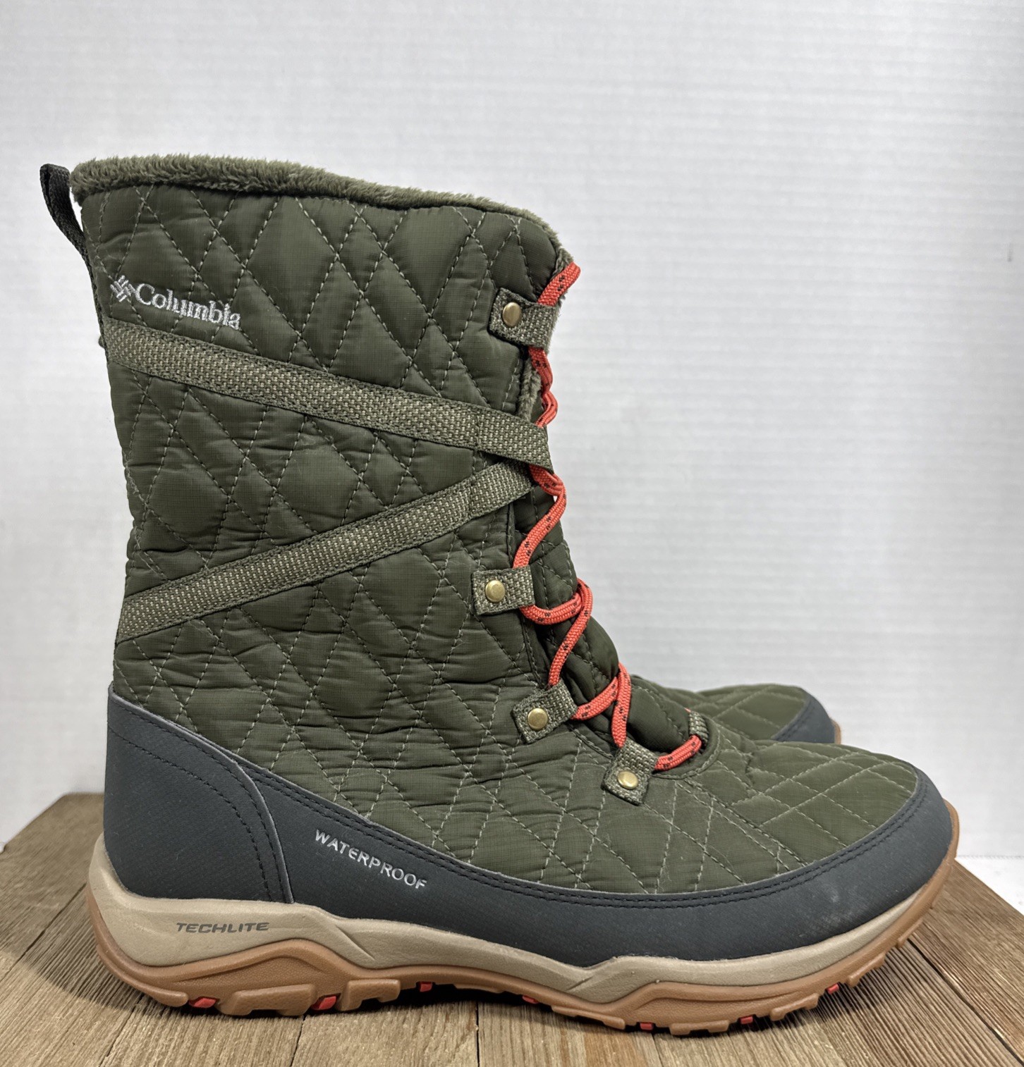 Columbia Womens Waterproof Techlite Winter Boots Size 9.5 Green Snow Boots Warm! thumbnail 3